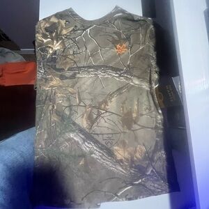 hi im luis davis and im selling a real tree cammo shirt